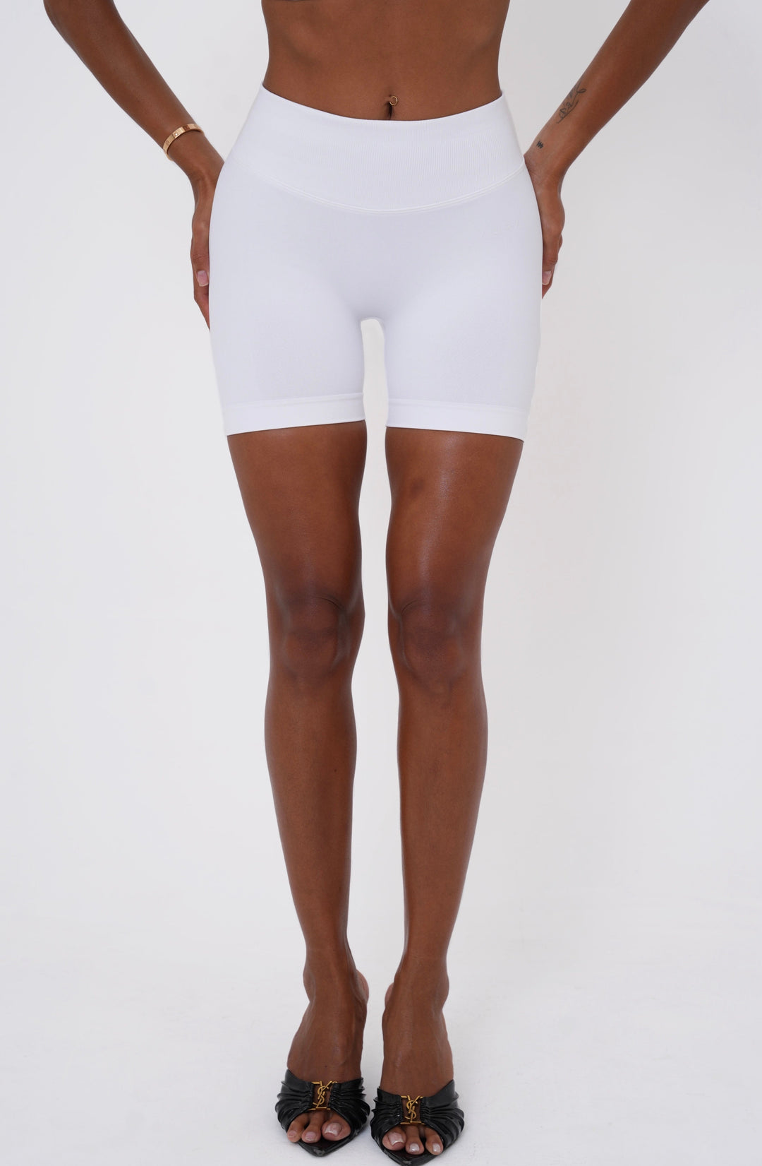 Form Scrunch Shorts, White