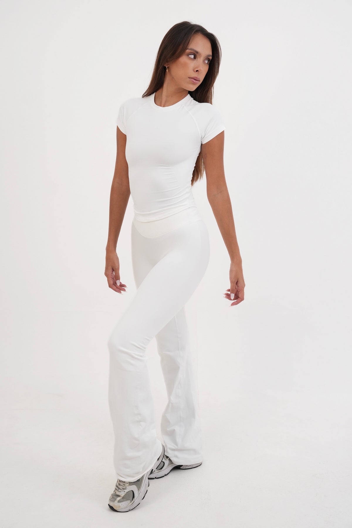 Form V Waist Scrunch Flare Pants