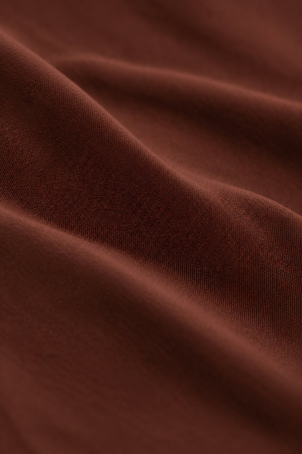 Form Scrunch Shorts, Cocoa fabric texture