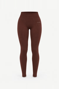 Form Scrunch Leggings, Cocoa ghost mannequin