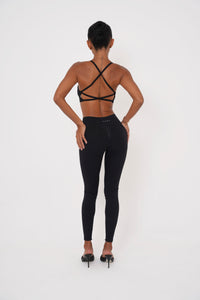 Form Bra — Black
