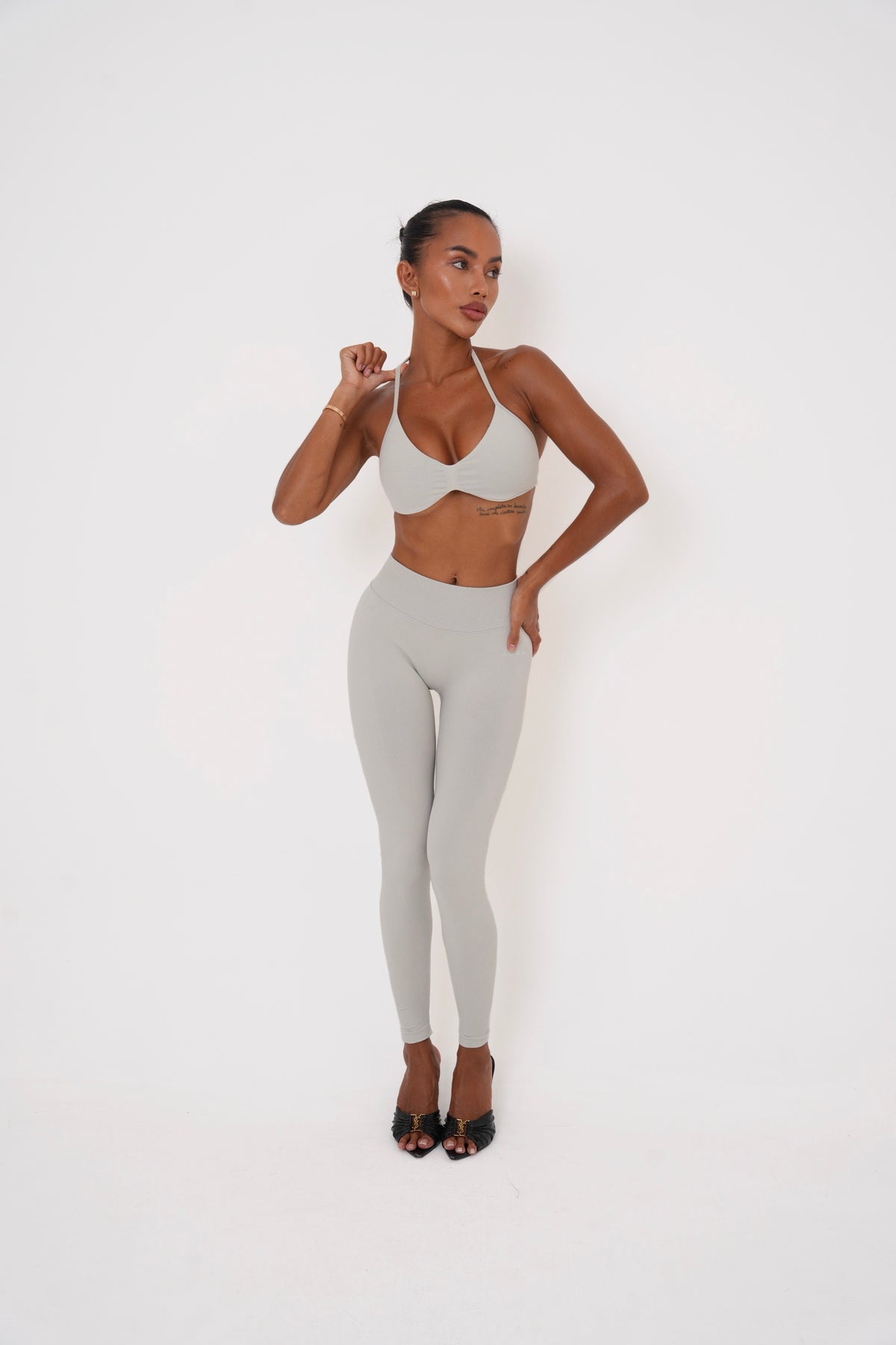 Form Scrunch Leggings, Ivory