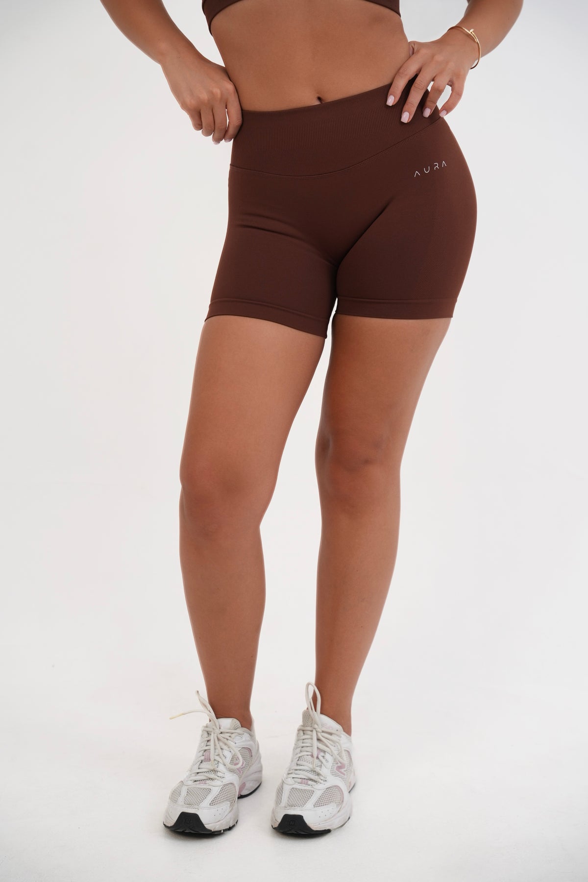 Form Scrunch Shorts, Cocoa