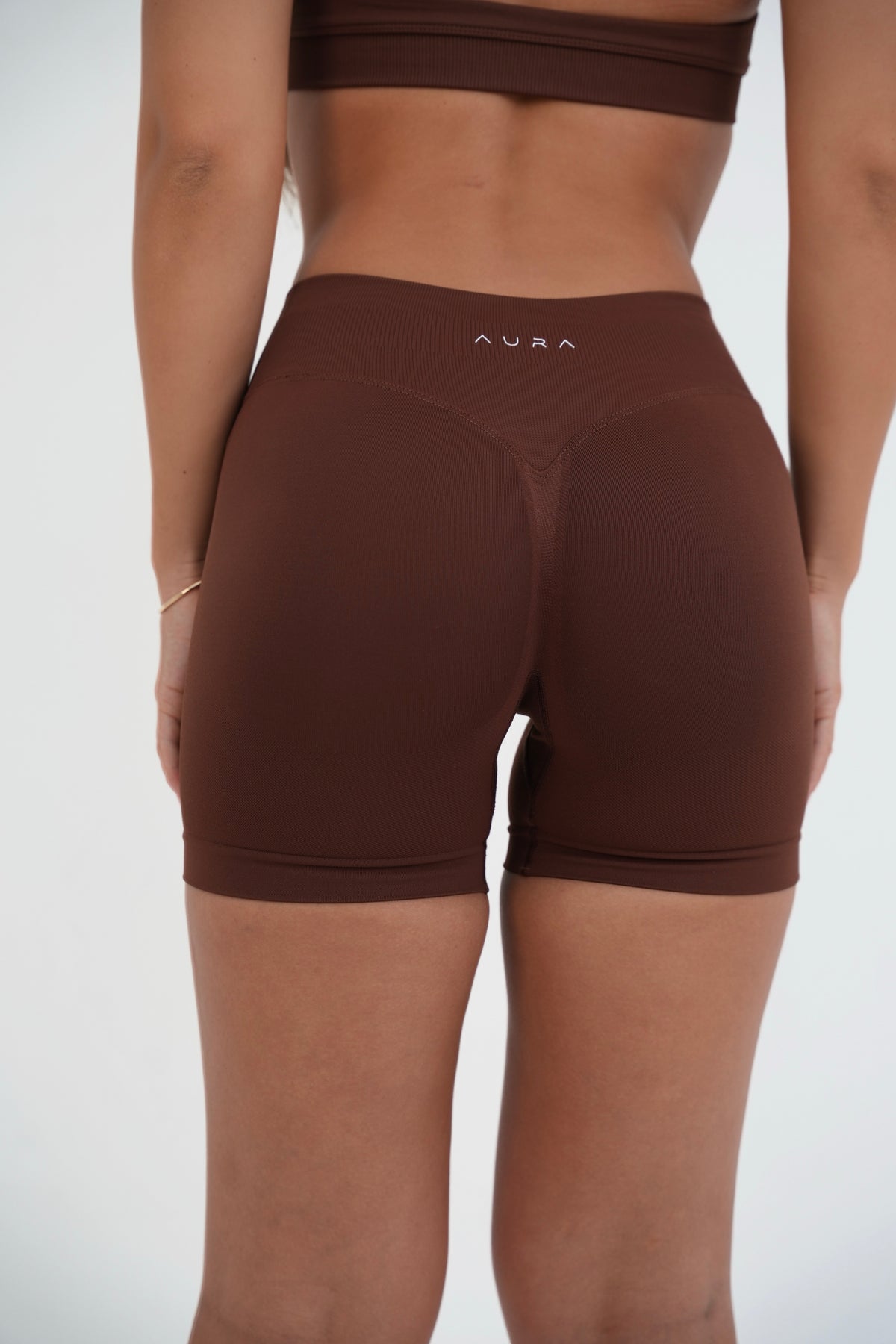 Form Scrunch Shorts, Cocoa