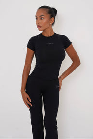 Form Short Sleeve — Black